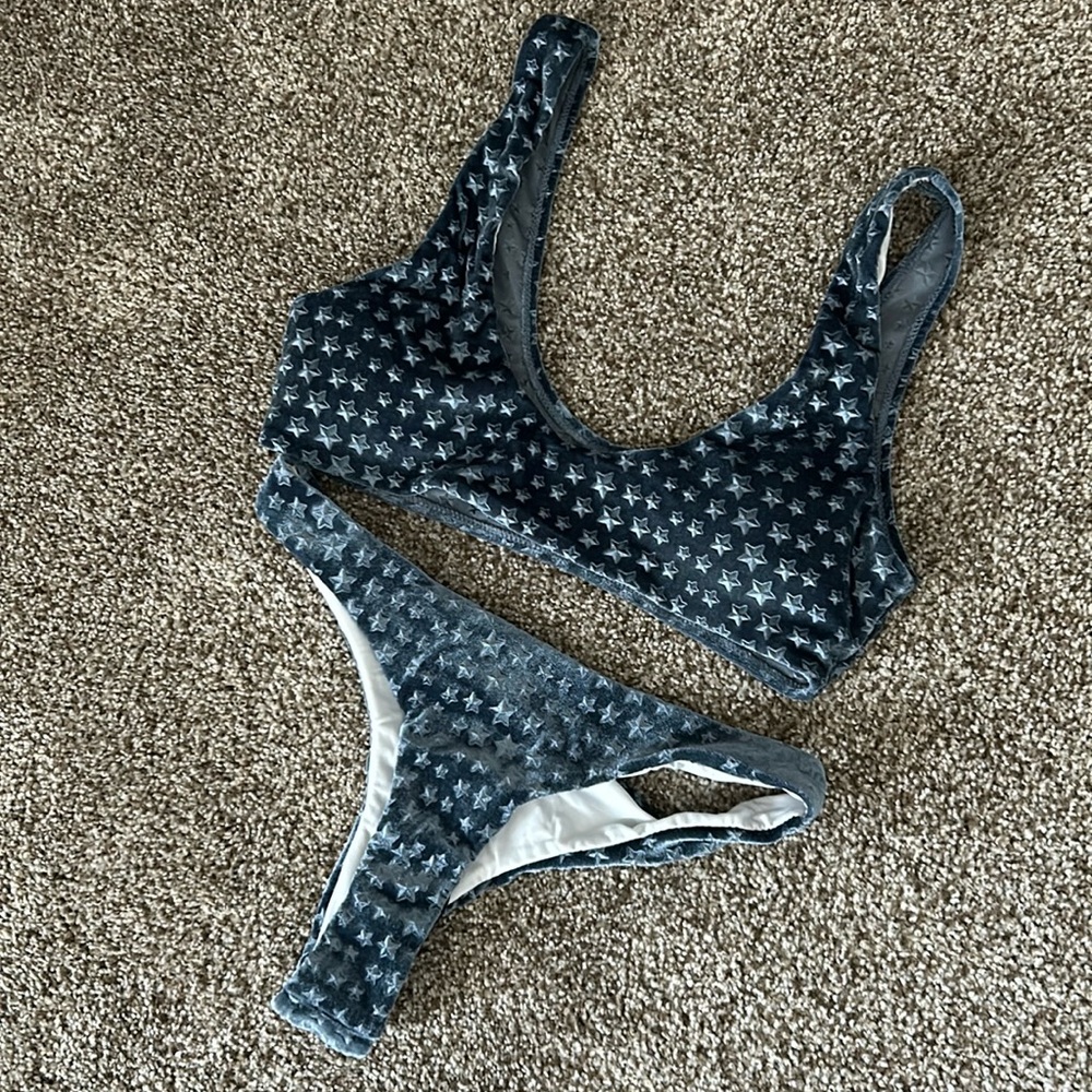 NWOT SHEIN velvet star ⭐️ bikini - M